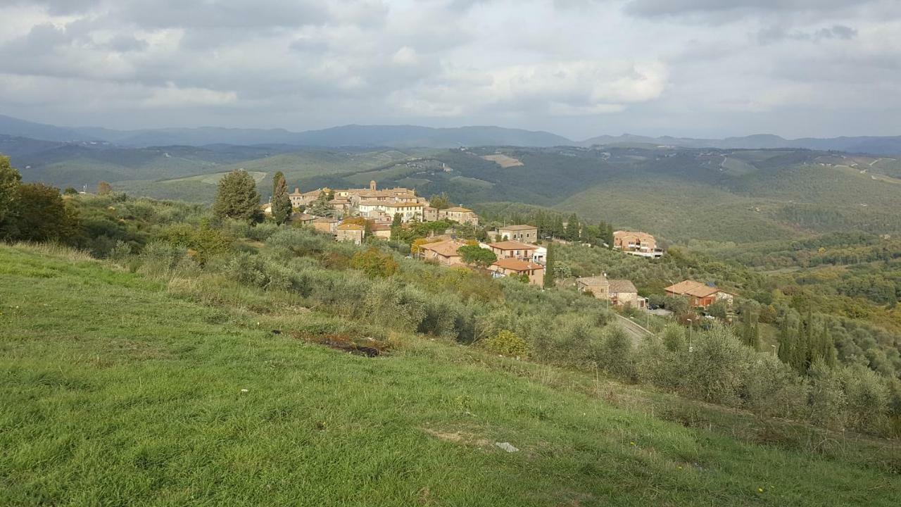 Mamma Laura Apartamento Vagliagli Exterior foto